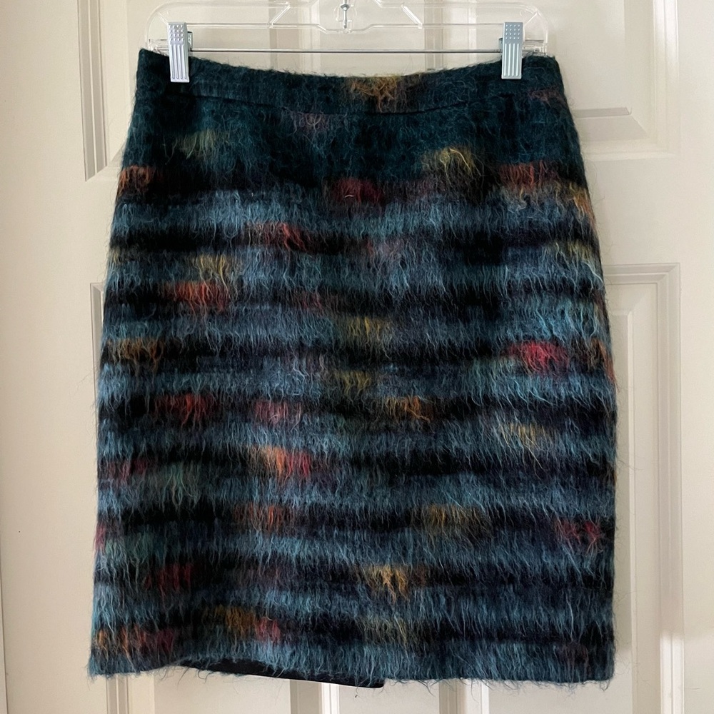 Anthropologie Maeve Feathered Wool Pencil
Skirt, size 8-multicolored